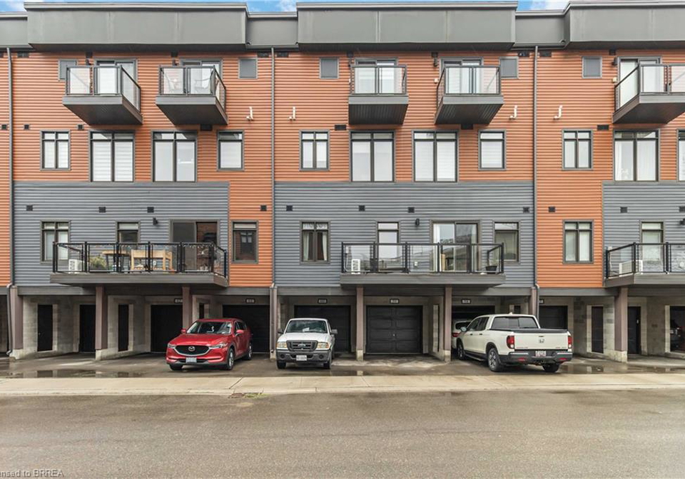 2-willow-street-paris-ontario-40859328