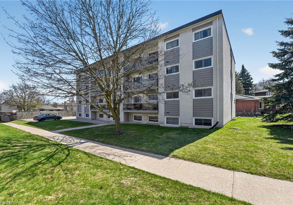 81-kenwood-drive-kitchener-ontario-40859330