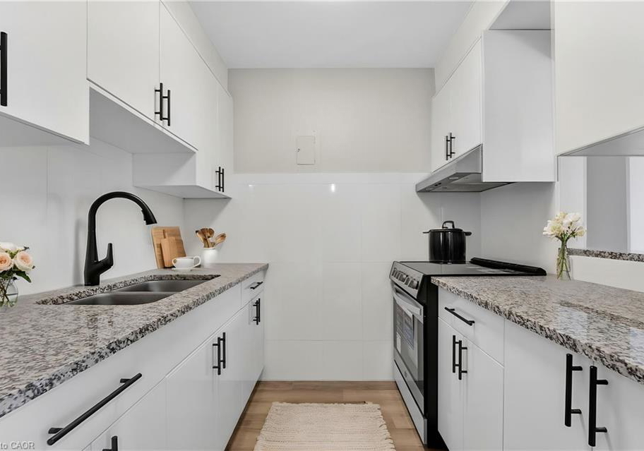81-kenwood-drive-kitchener-ontario-40859330