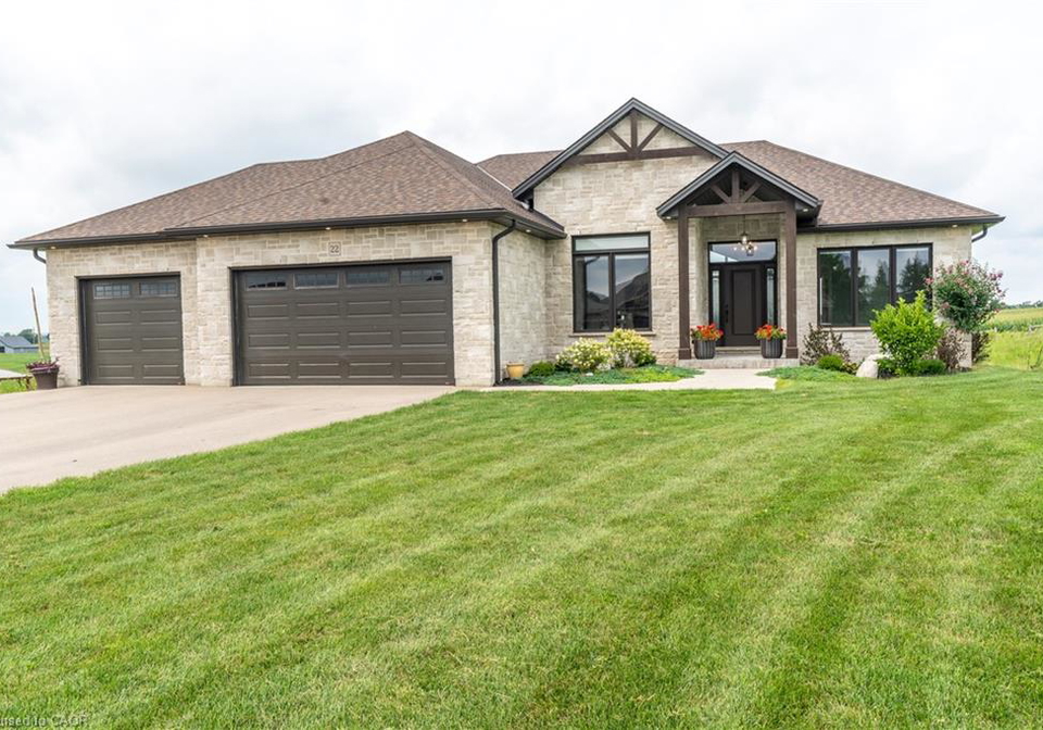 22-hudson-drive-brantford-ontario-40859341