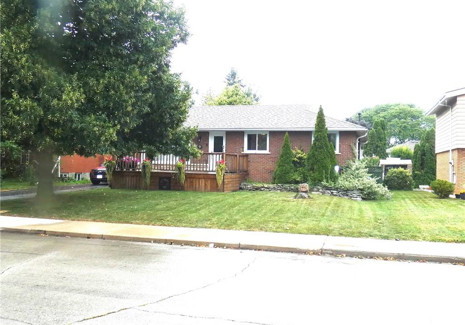 15-collier-crescent-hamilton-ontario-40859343
