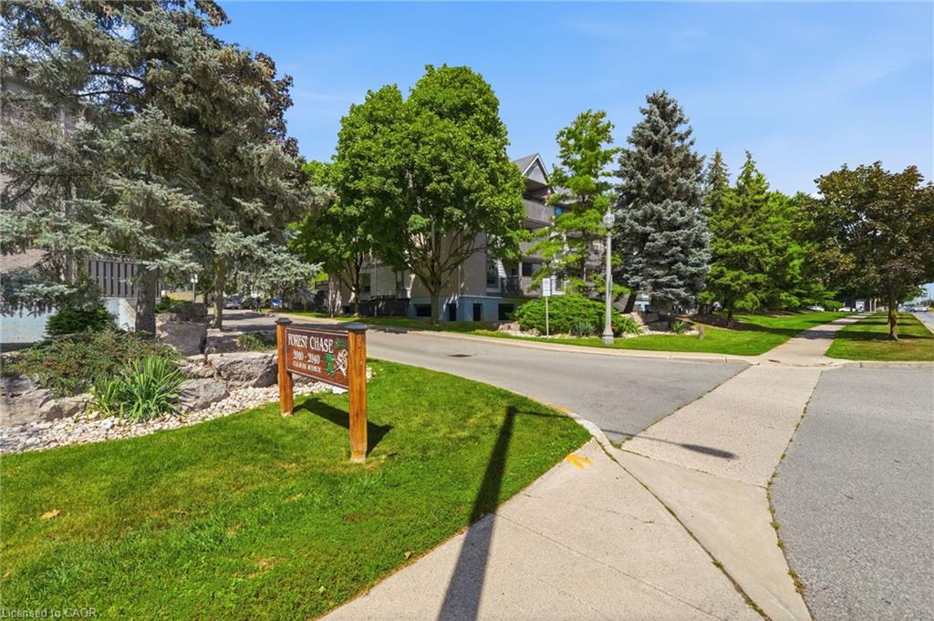 2020-cleaver-avenue-burlington-ontario-40859351