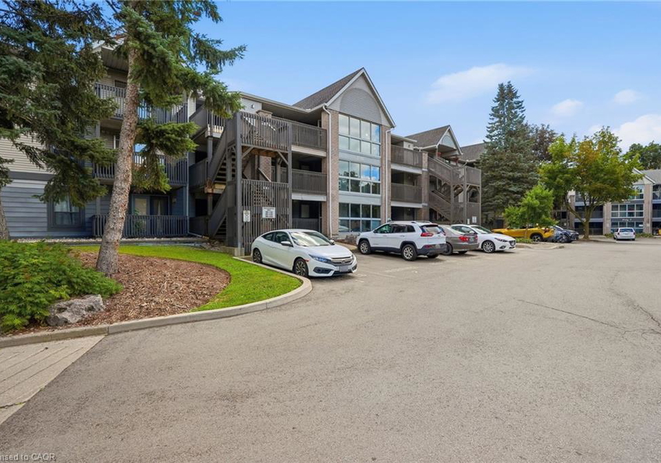 2020-cleaver-avenue-burlington-ontario-40859351