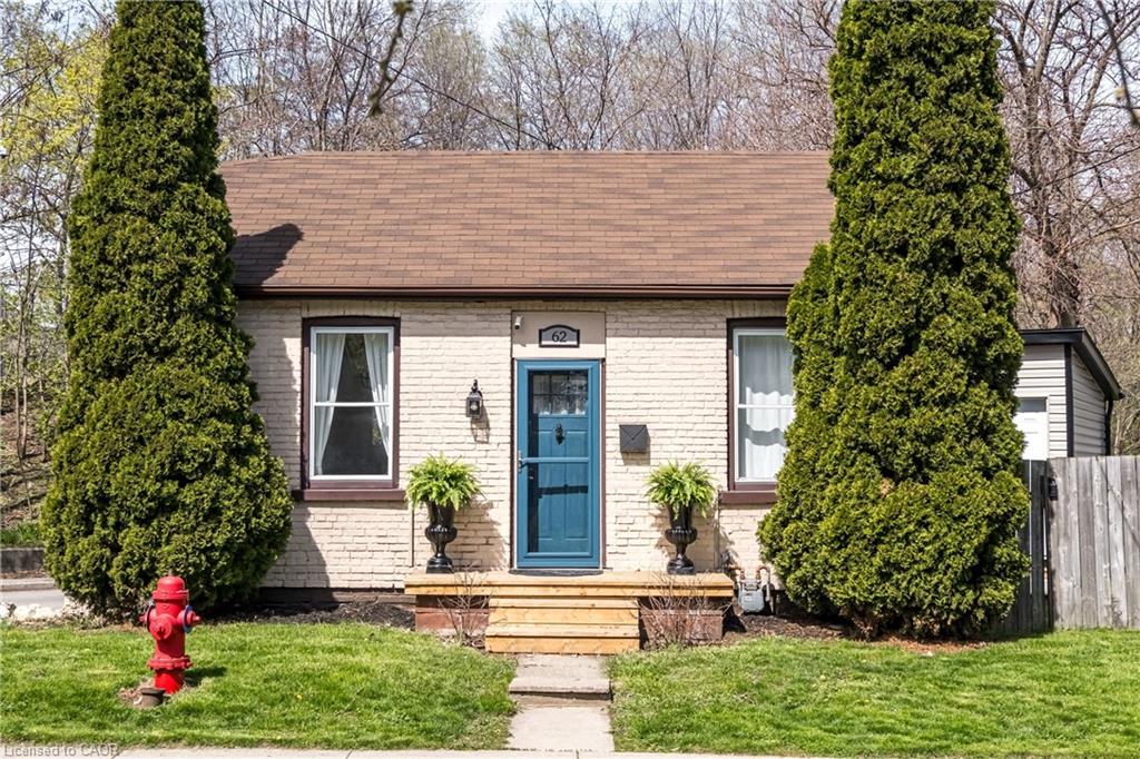62-liberty-street-hamilton-ontario-40859360