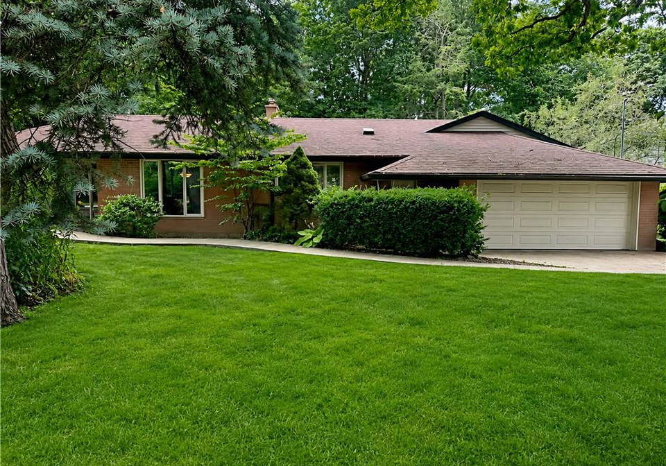 44-colquhoun-crescent-hamilton-ontario-40859361