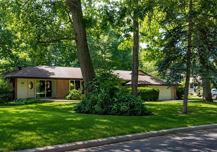 44-colquhoun-crescent-hamilton-ontario-40859361