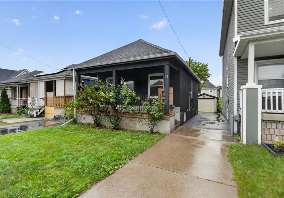 11-craigmiller-avenue-hamilton-ontario-40859366