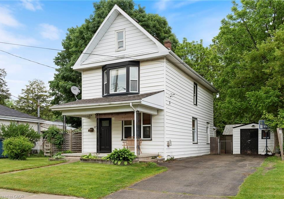 17-bertha-street-simcoe-ontario-40859371