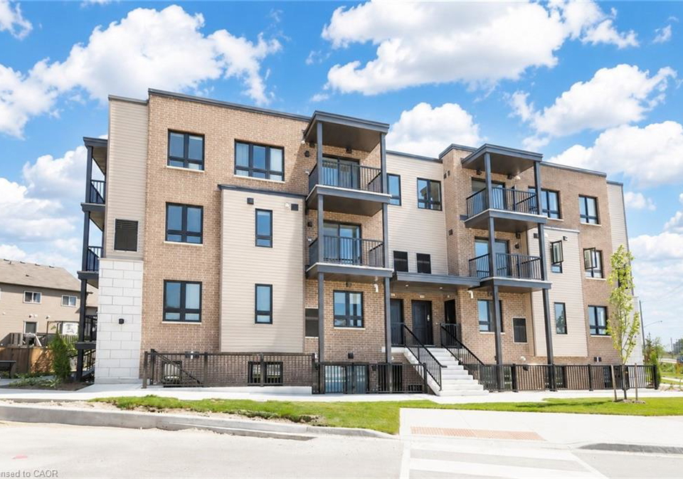 1331-countrystone-drive-kitchener-ontario-40859376