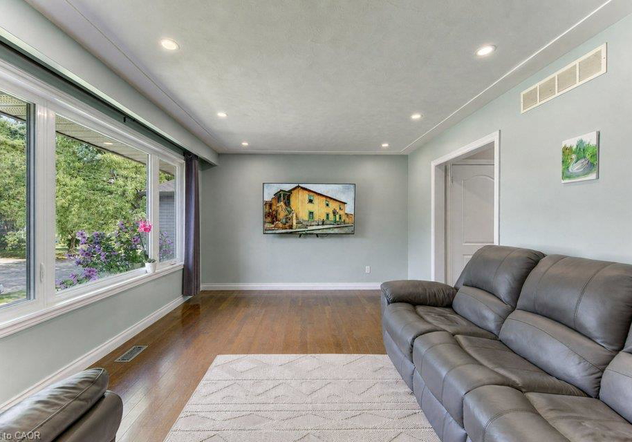 206-forestwood-drive-kitchener-ontario-40859413