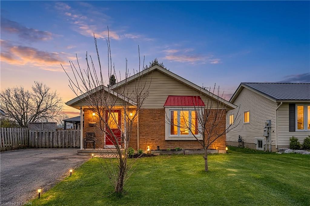 8-abbott-lane-cayuga-ontario-40859415