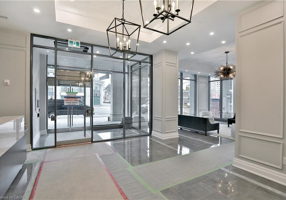 2060-lakeshore-road-burlington-ontario-40859421