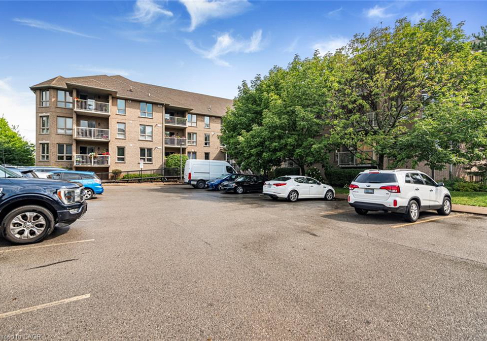 56-kerman-avenue-grimsby-ontario-40859458