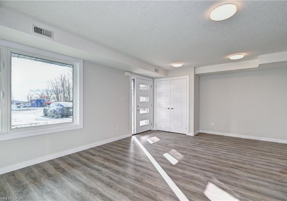 118-gravel-ridge-trail-kitchener-ontario-40859472