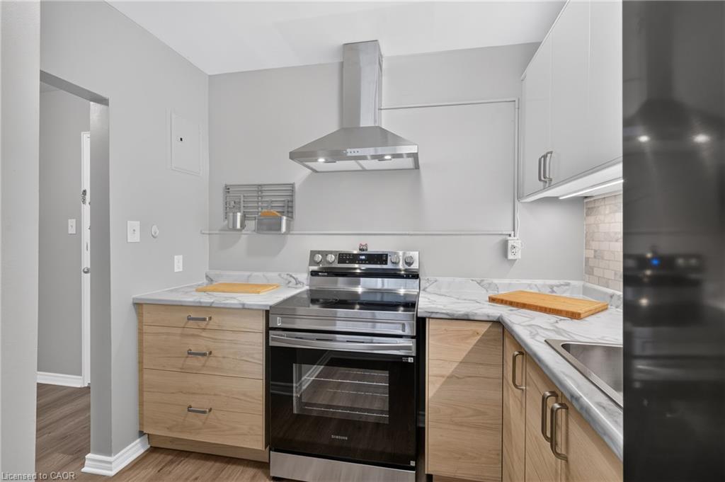 37-mericourt-road-hamilton-ontario-40859485