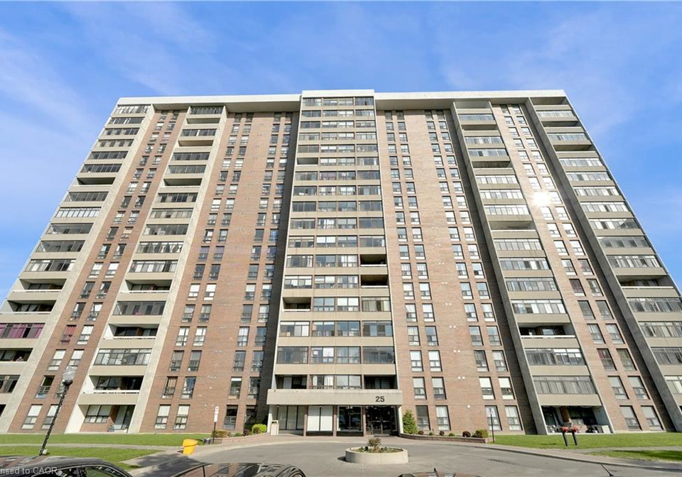 25-kensington-road-brampton-ontario-40859499