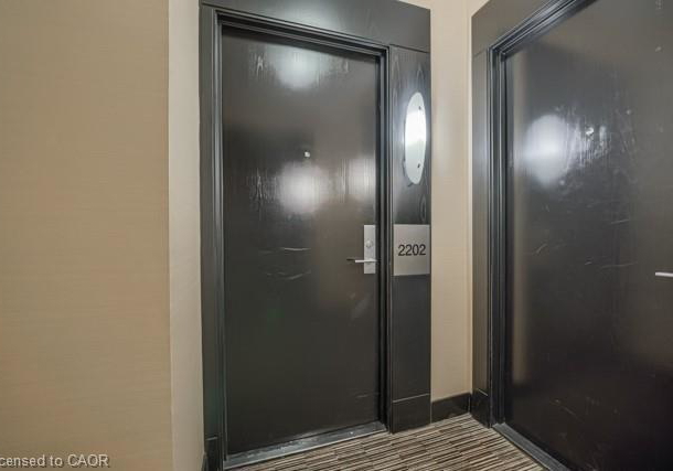 90-absolute-avenue-mississauga-ontario-40859503