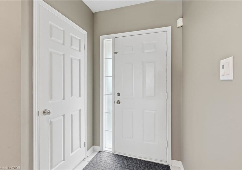 5213-thornburn-drive-burlington-ontario-40859519