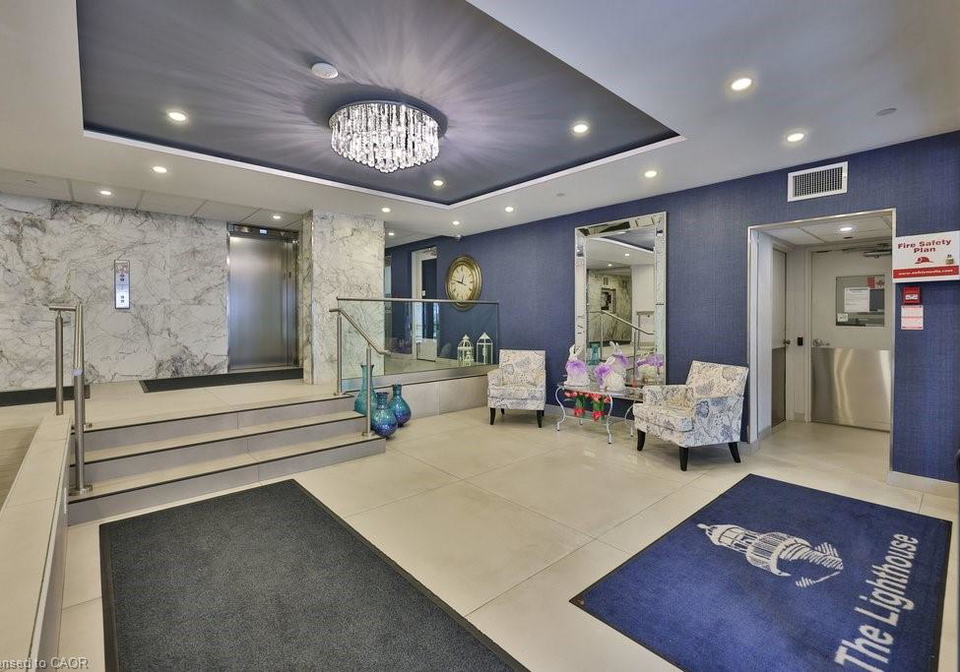 2263-marine-drive-oakville-ontario-40859544