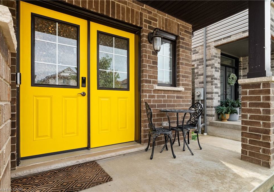 243-moorlands-crescent-kitchener-ontario-40859563