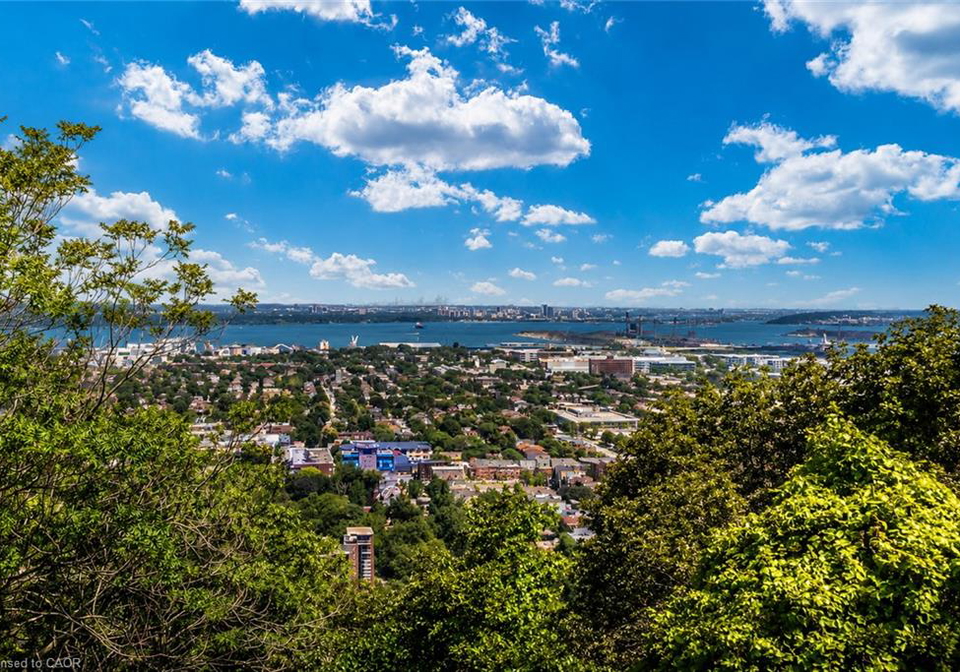 91-mountain-park-avenue-hamilton-ontario-40859573