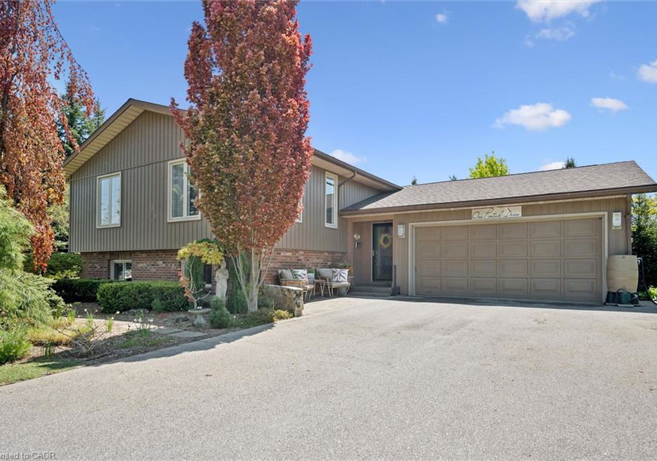 1-pintail-drive-elmira-ontario-40859596