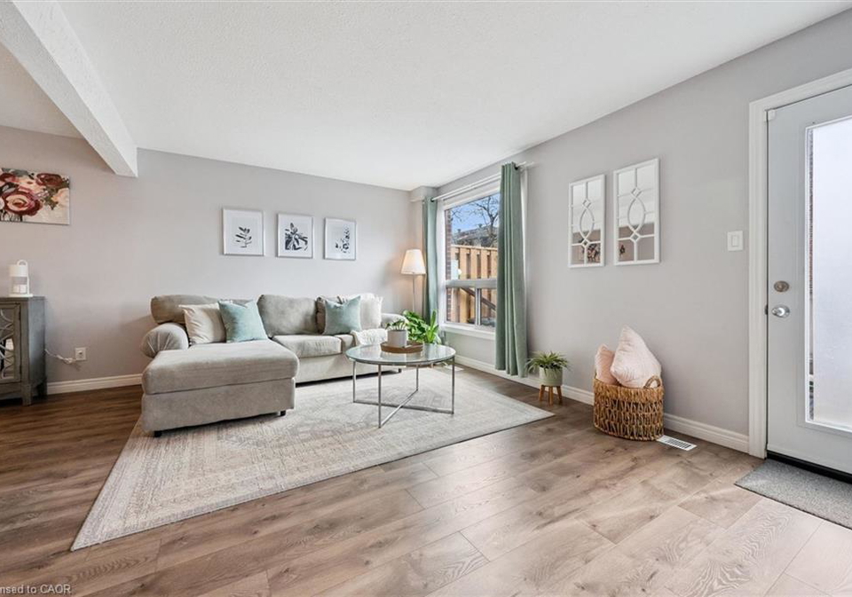 41-rhonda-road-guelph-ontario-40859597