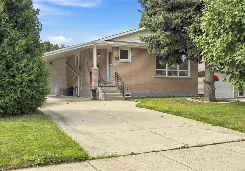 18-glen-castle-drive-stoney-creek-ontario-40859610