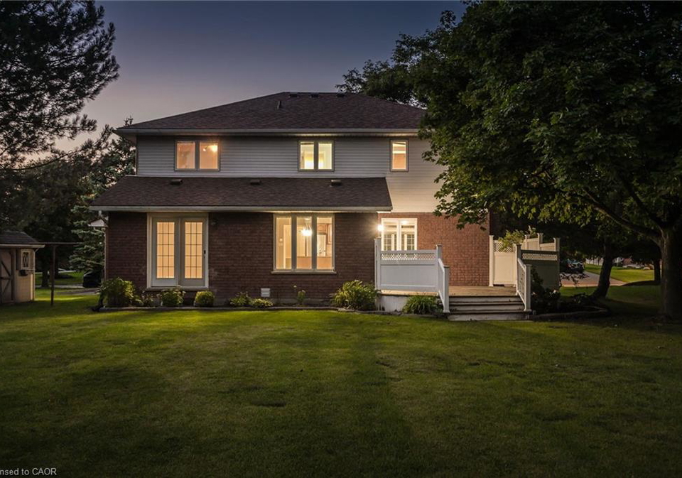 240-st-ann-avenue-st-agatha-ontario-40859655