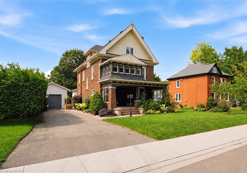 26-pacific-avenue-milverton-ontario-40859656