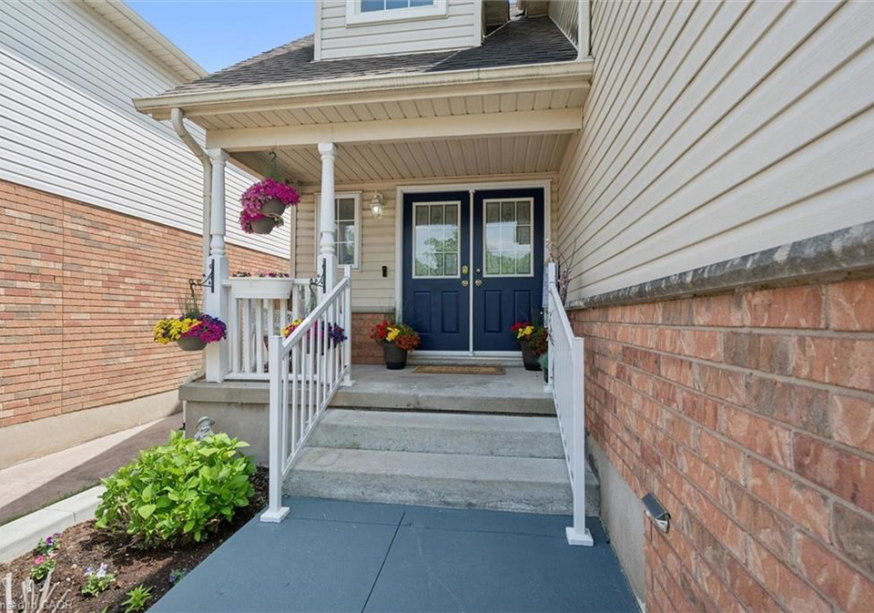 244-doon-south-drive-kitchener-ontario-40859657