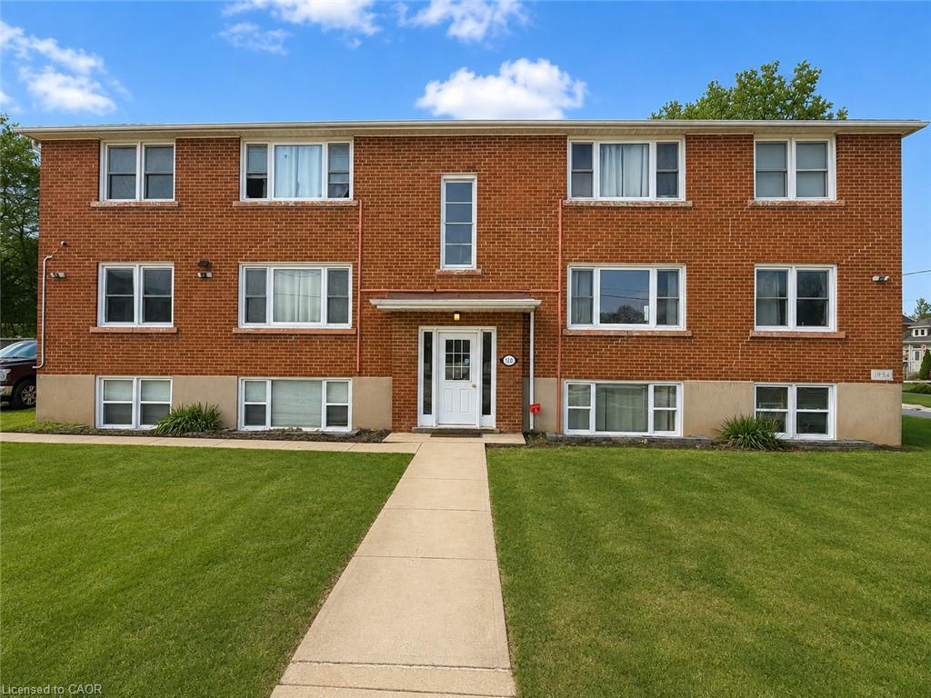 318-dolph-street-s-cambridge-ontario-40859677
