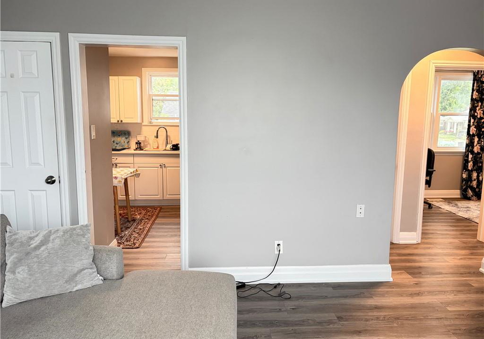 318-dolph-street-s-cambridge-ontario-40859677