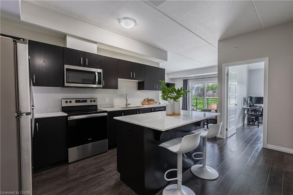 35-kingsbury-square-guelph-ontario-40859682