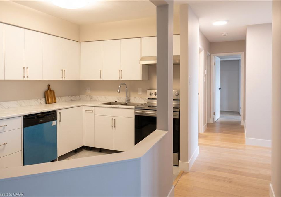 3085-kingsway-drive-kitchener-ontario-40859683