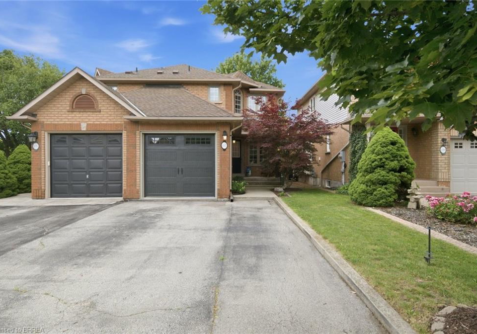 137-chudleigh-street-waterdown-ontario-40859691
