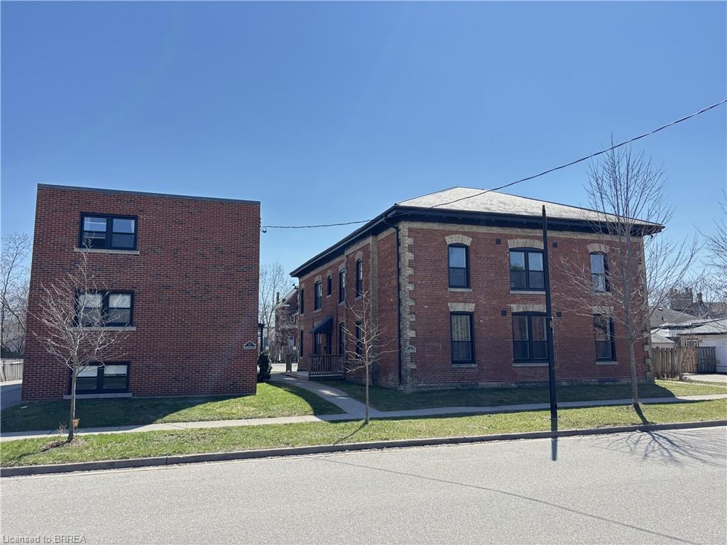 7-sheridan-street-brantford-ontario-40859692