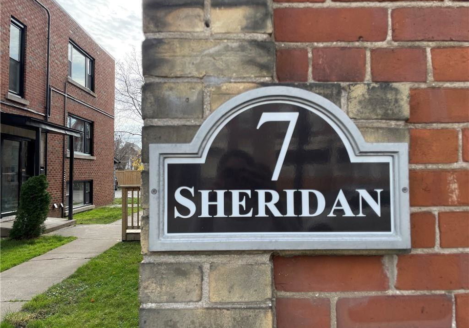 7-sheridan-street-brantford-ontario-40859692