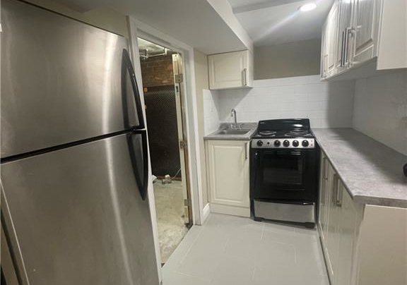 73-barnesdale-boulevard-hamilton-ontario-40859712