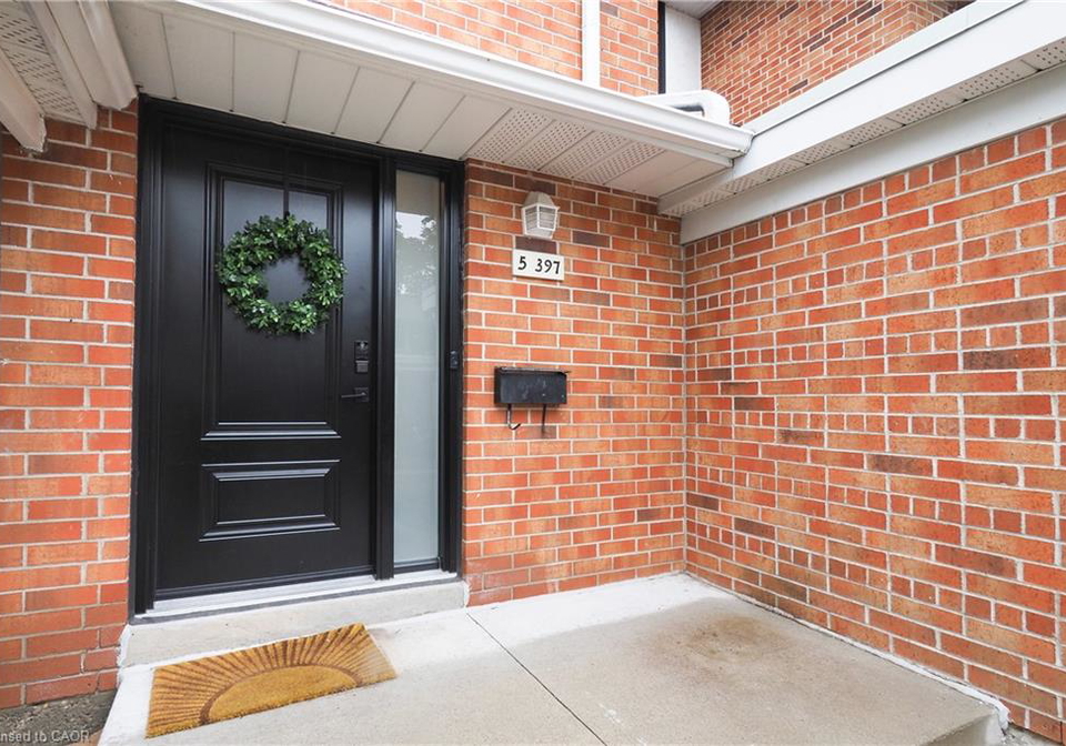 397-keats-way-waterloo-ontario-40859738