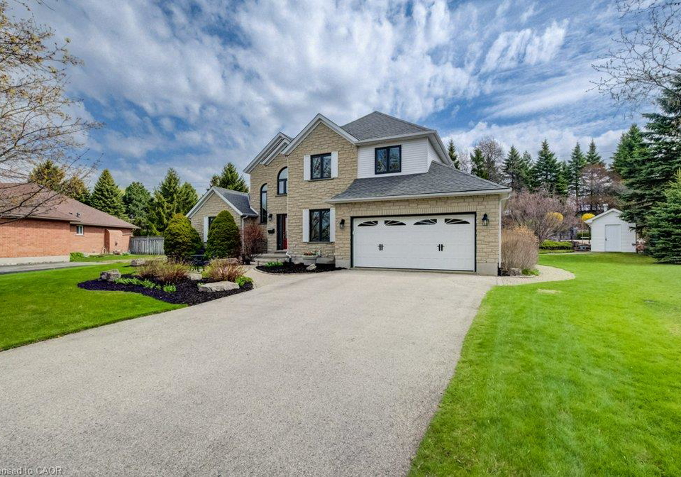 207-woodridge-drive-mannheim-ontario-40859763