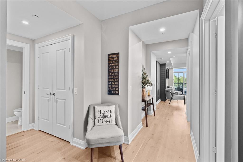 11-bronte-road-oakville-ontario-40859776