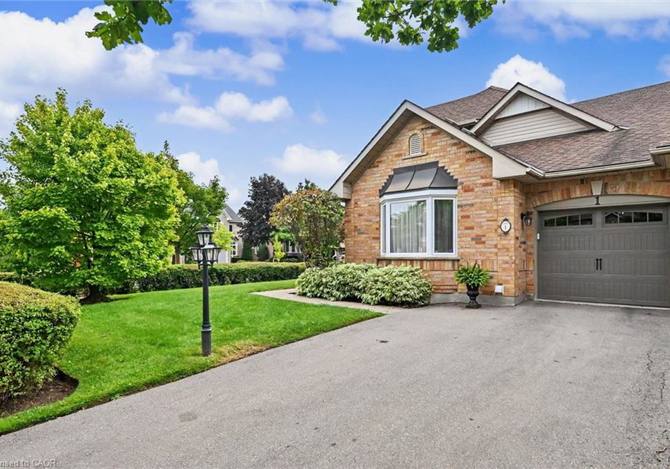 4275-millcroft-park-drive-burlington-ontario-40859813