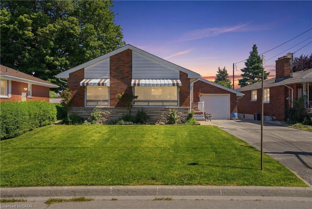 18-pleasant-avenue-stoney-creek-ontario-40859832