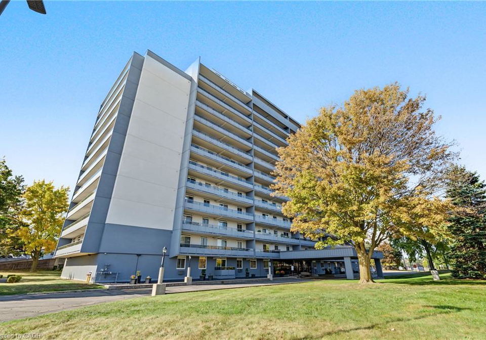 640-west-street-brantford-ontario-40859835