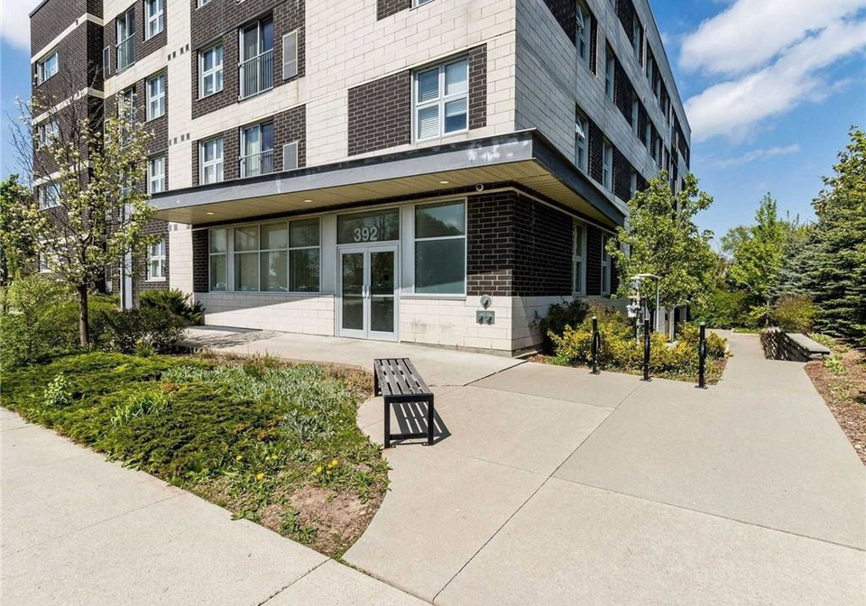 392-albert-street-waterloo-ontario-40859842