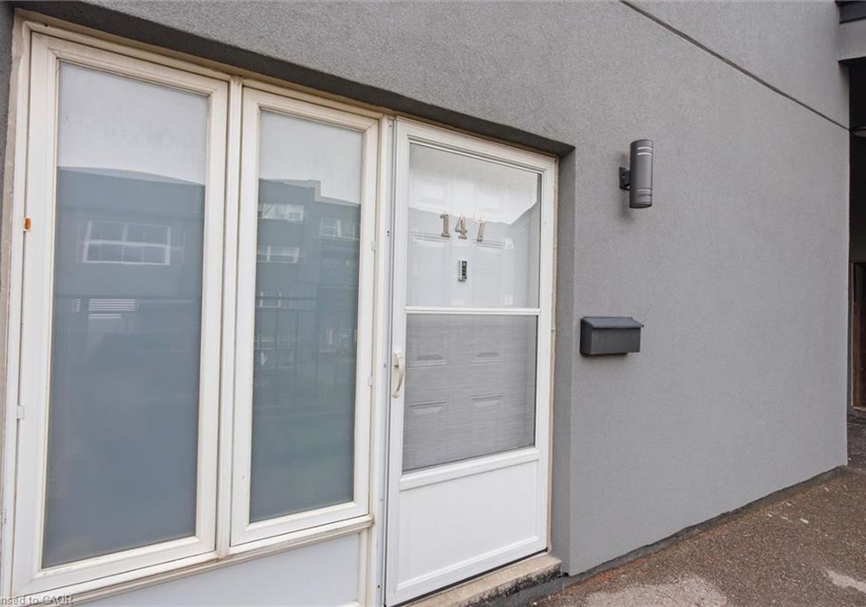 3040-constitution-boulevard-mississauga-ontario-40859962