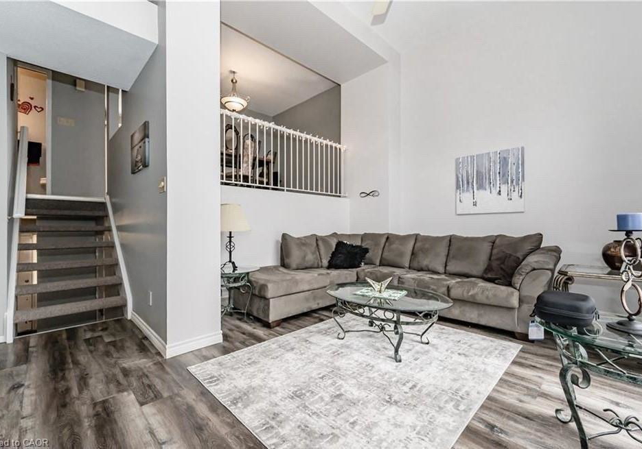 111-traynor-avenue-kitchener-ontario-40859983