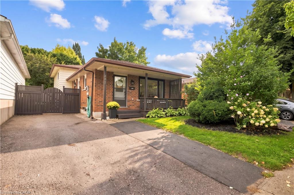 447-drummerhill-crescent-waterloo-ontario-40860020