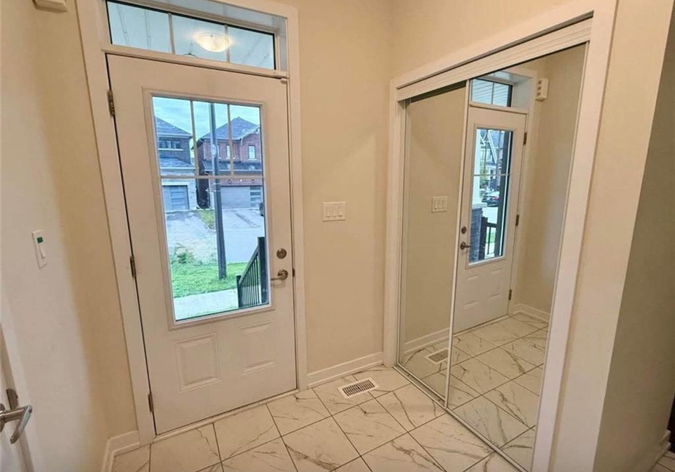 24-owl-lane-caledonia-ontario-40860025